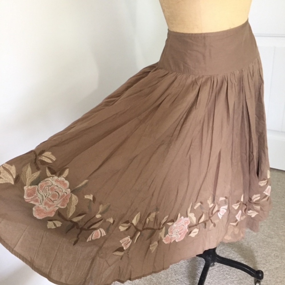 Fit and flare rose embroidered A-line skirt